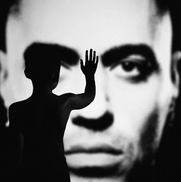 Da Persona a Persona – Marracash e Bergman a confronto