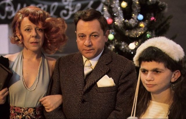 Le maschere del cinema italiano possono plasmare o essere plasmate dai luoghi e tempi di racconto che abitano. Troviamo una suddivisione.