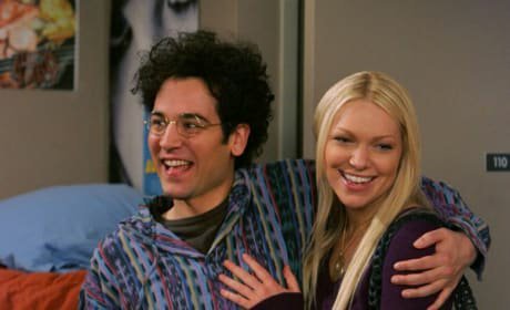 Ted Mosby nella serie How I Meet Your Mother è all'eterna ricerca del vero amore, della compagna di vita che ha sempre desiderato affianco.