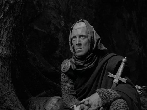 Sul significato de Il settimo sigillo – Dialogando con un Dio silenzioso