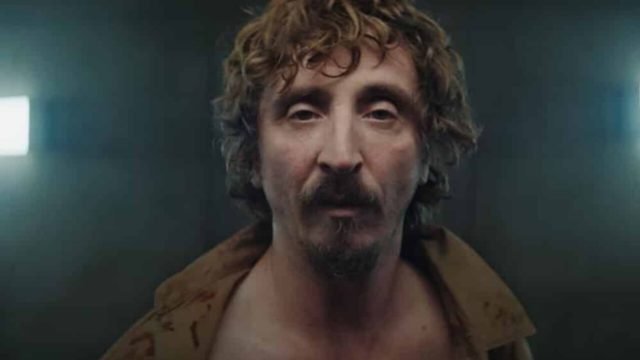 Attraverso uno sguardo alla Commedia di Dante, si propone la lettura del Buco, che metta in evidenza l'essenziali discromie con l'Inferno. 