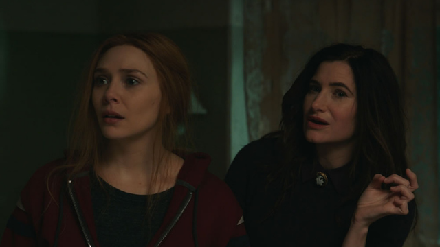 Wandavision, nuovo prodotto Marvel, è una sorprendente opera metatestuale che indaga la rimozione di un lutto.