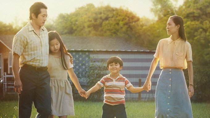 Lee Isaac Chung con il suo film Minari racconta la rincorsa del sogno americano, tra drammatico realismo e poetico coming-of-age