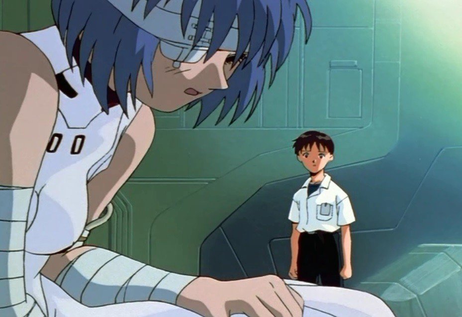Siamo sicuri che Shinji Ikari sia un odioso antieroe? Un'attenta analisi del suo carattere potrebbe riservarci delle sorprese inaspettate.