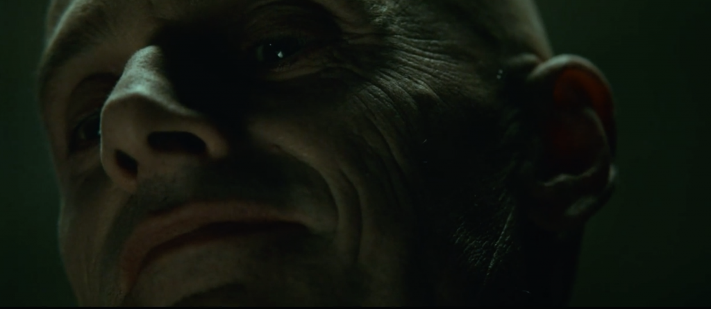 Next Floor La soddisfazione del Maître D in Next Floor di Denis Villeneuve