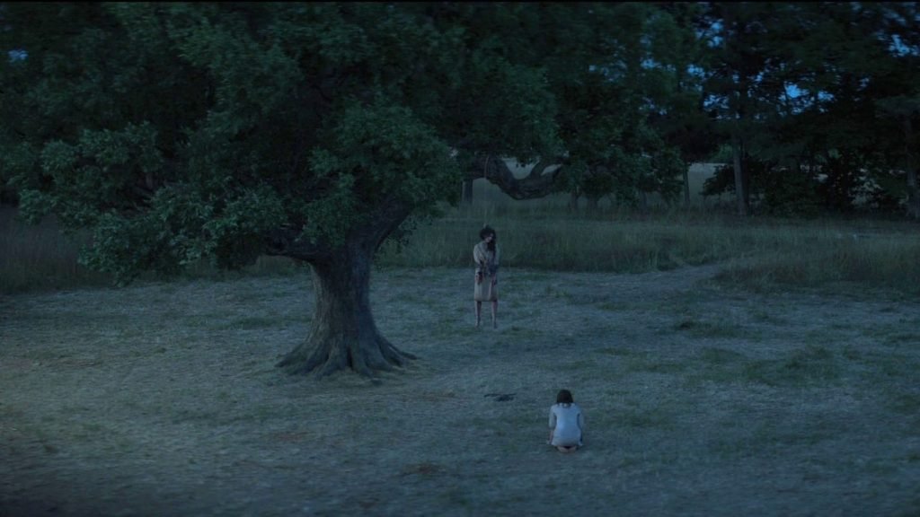 Leigh Janiak con Fear Street riflette sull'estetica e i miti del cinema horror americano anni '70,'80 e '90 passando per R.L.S Stine.