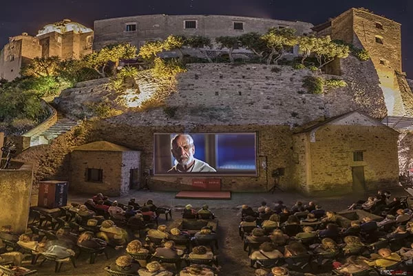 Dal 25 giugno al 2 luglio noi di ArteSettima seguiremo uno dei festival più suggestivi: l'Ischia Film Festival. Tra gli ospiti Toni Servillo