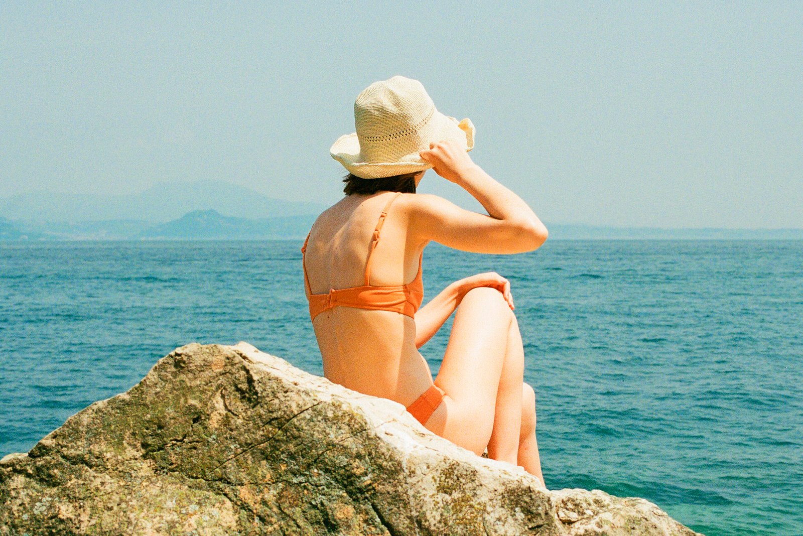 Foto di Luca Grazioli Intervista a Luca Grazioli, classe 1998, giovane esploratore del contemporaneo e della nostra generazione.