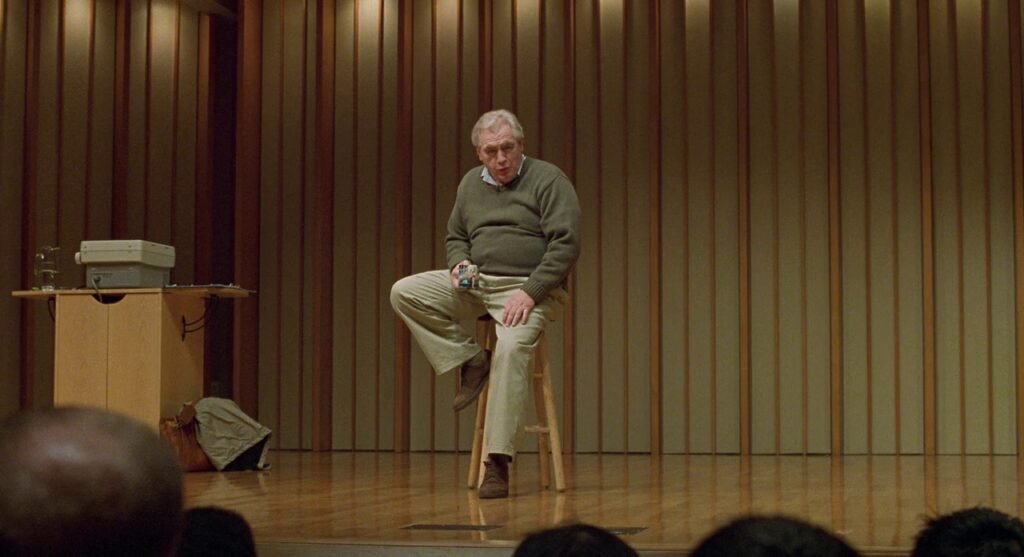 Brian Cox, interprete di Robert McKee 