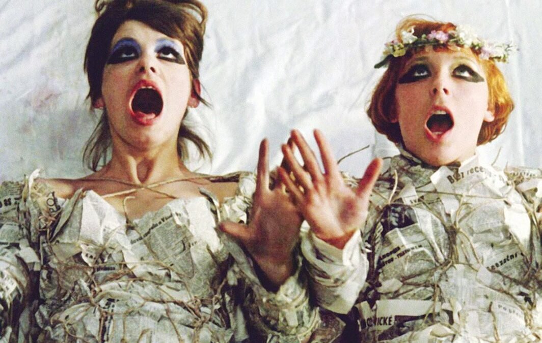 Significato di Le margheritine – Deridere il potere a suon di marachelle