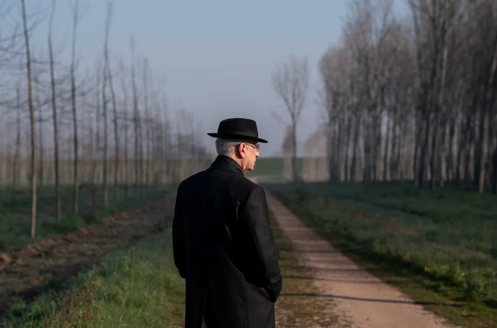 La grazia di Paolo Sorrentino è una questione di leggerezza