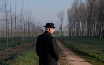 La grazia di Paolo Sorrentino è una questione di leggerezza