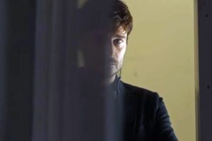Lino Guanciale guida il racconto