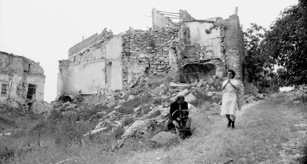 Totò che visse due volte (1998, Ciprì e Maresco)